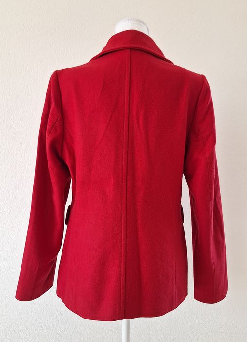 Casaco vermelho (Amitié)