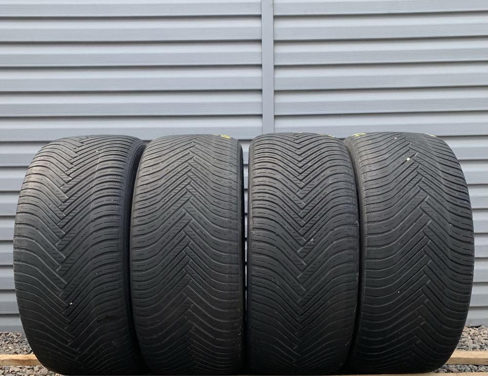 Комплект всесезонних шин Hankook 275/40 R20 Kinergy 4S2 X