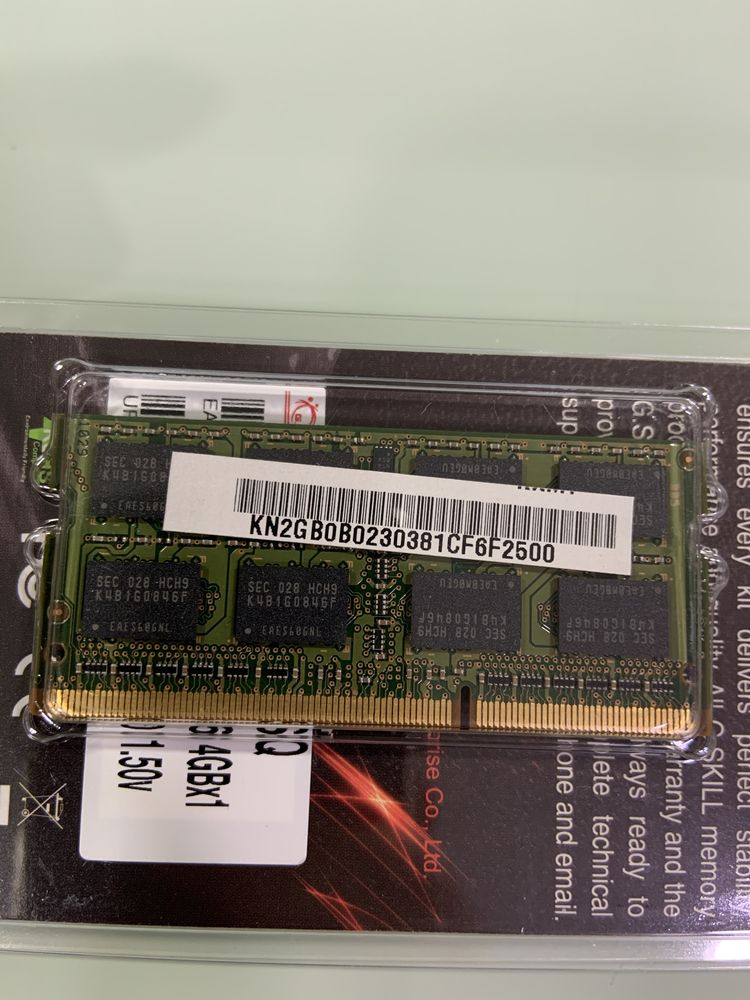 SO-DIMM DDR3 1066 2GBx2 samsung