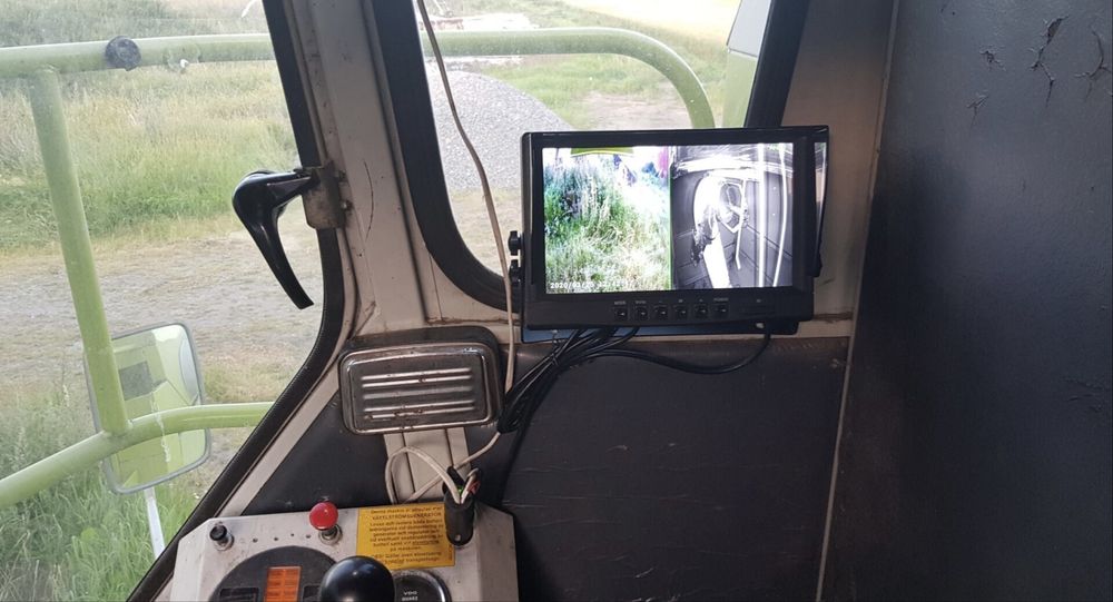 Комбайни зернозбиральний Claas Dominator 68