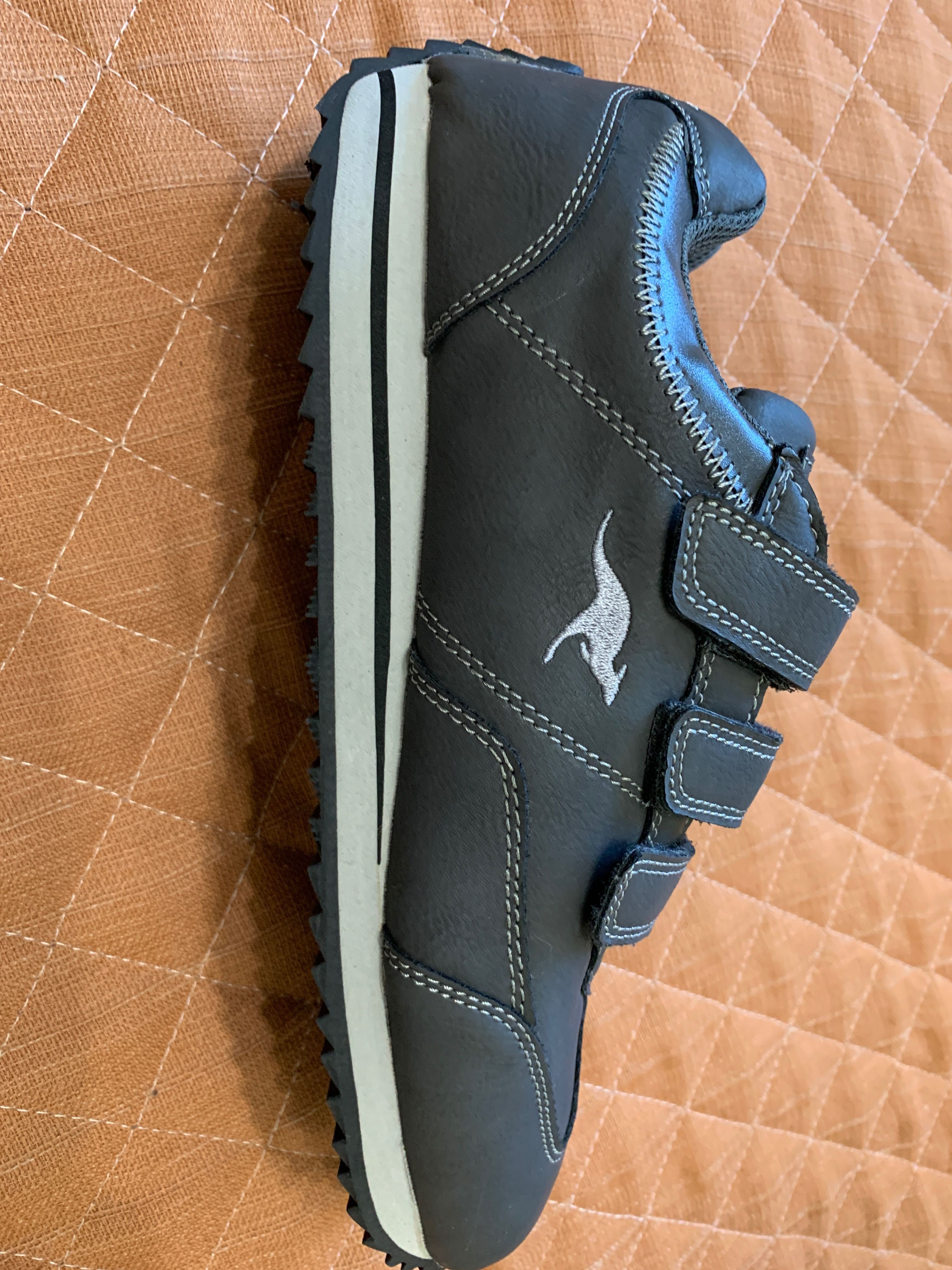 Продам кросівки KangaROOS унісекс 40 р.