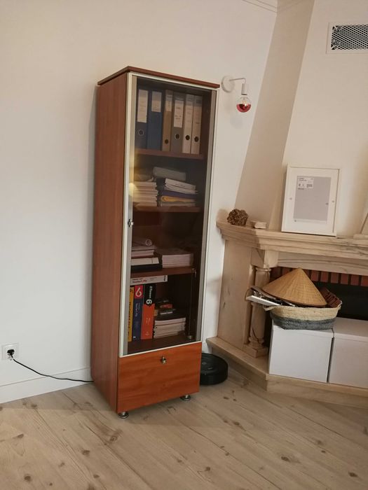 Cristaleira 1 porta marca Gautier