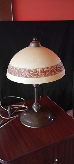 Lampka nocna stojąca