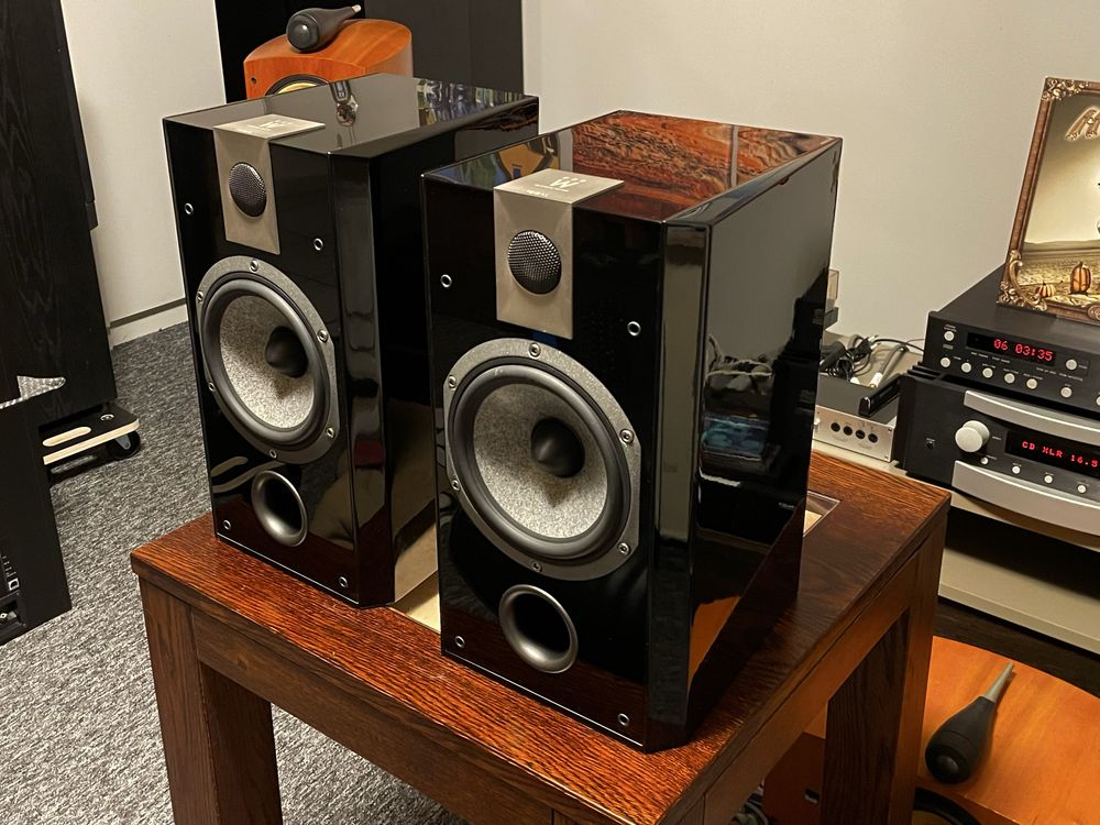 Kolumny podstawkowe Monitory FOCAL CHORUS V 806W Piano Black