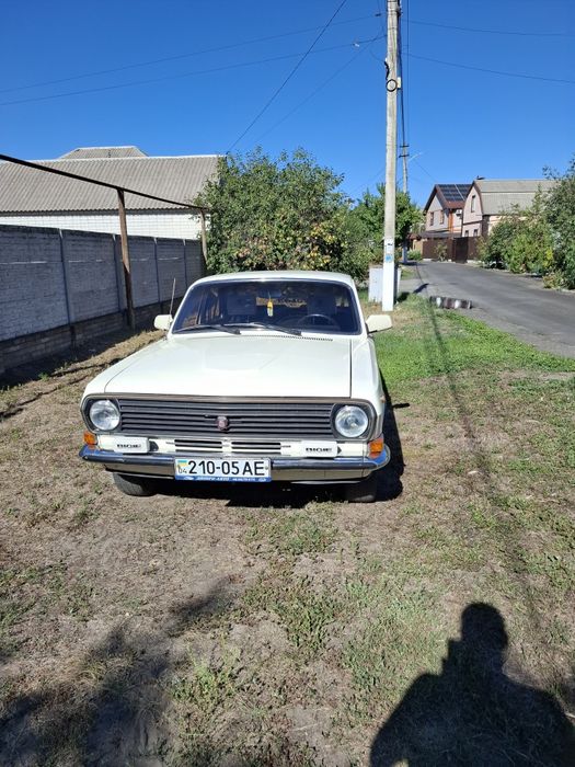 Автомобиль Газ 2410