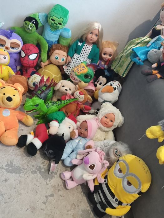 Дитячі забавки.Інтерактивні та м'які іграшки.
