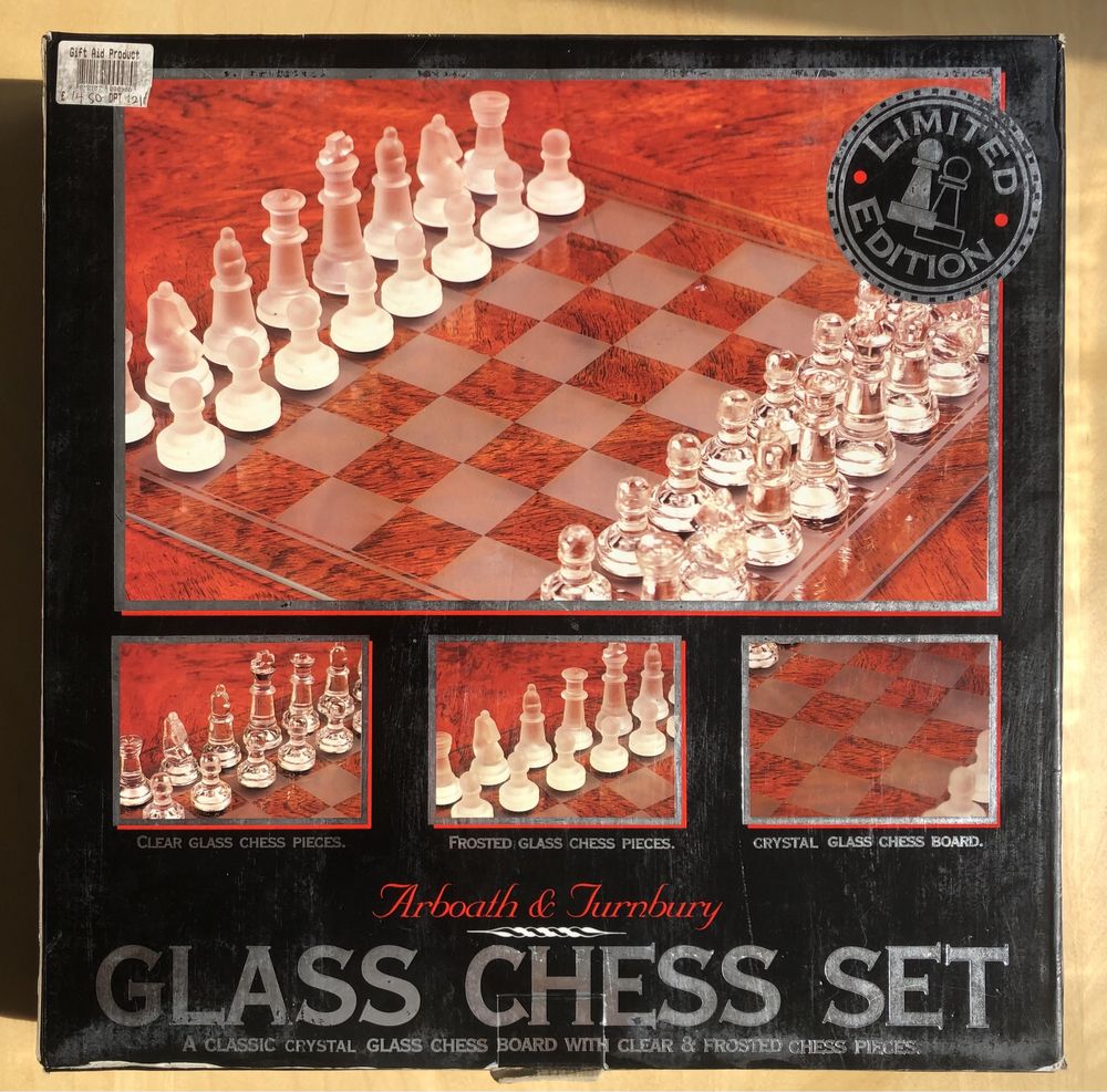 Продам шахмати Скляні