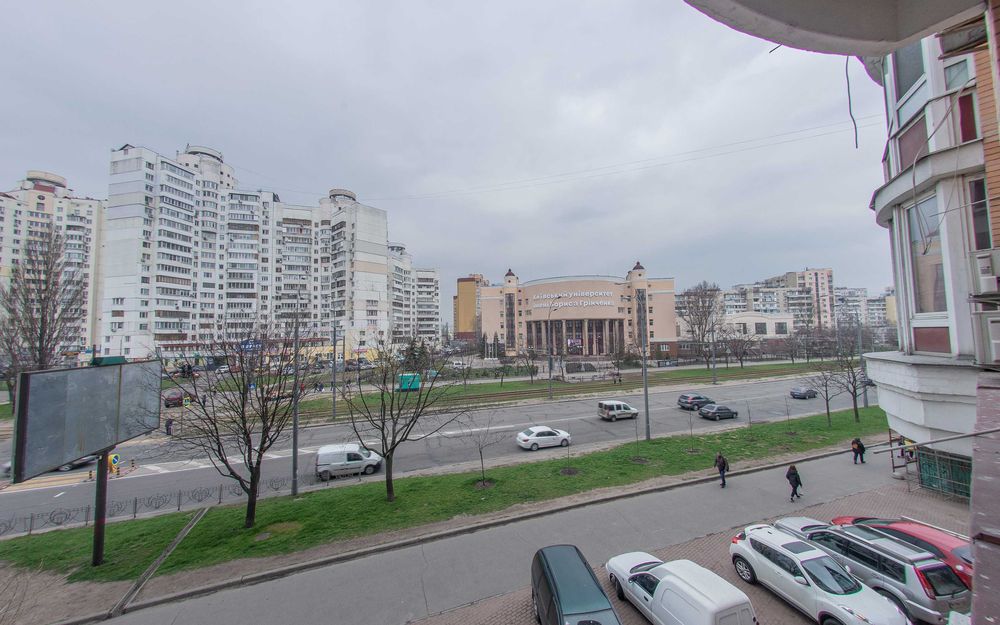 Офіс 145м2 м.Мінська від власника. Левка Лук'яненка 21.