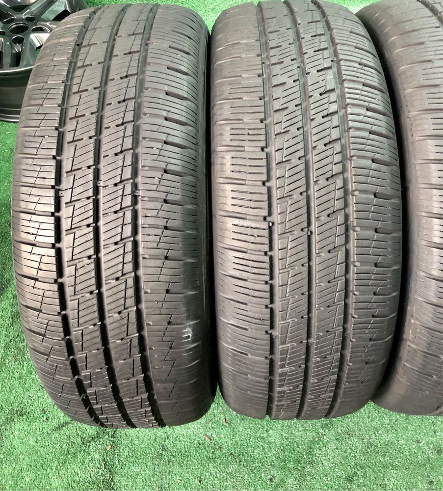 Шини резина 215\60R17C Hankook.