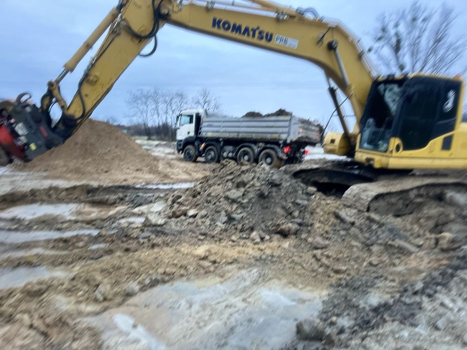 Transport wywrotka kruszywo piasek ziemia