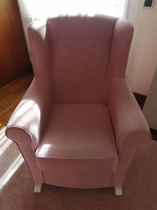 Cadeirão de baloiço para quarto criança