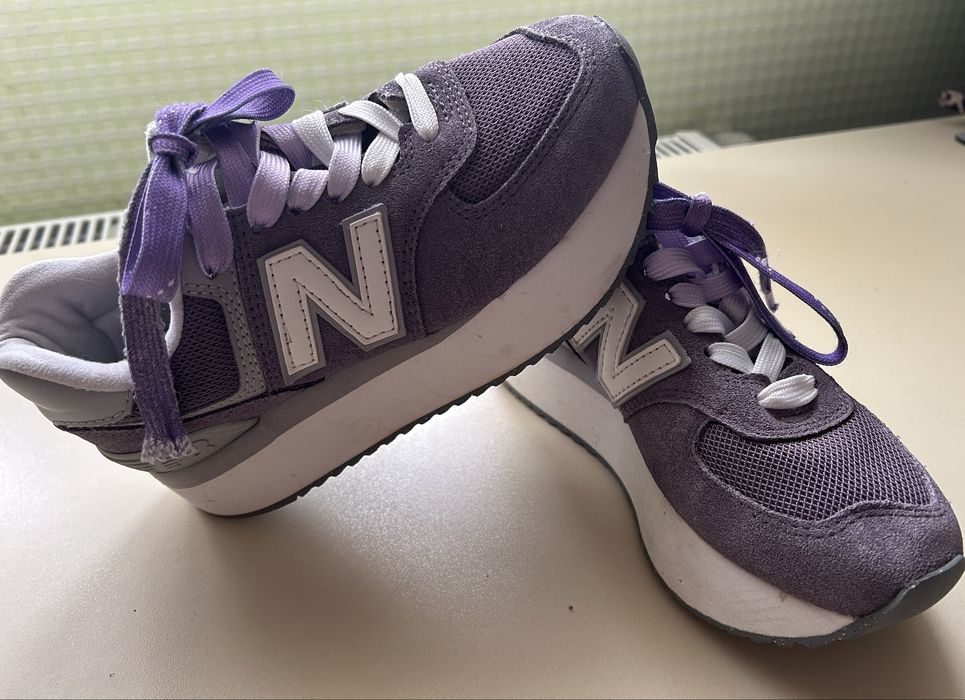 Кросівки NEW BALANCE (35р)