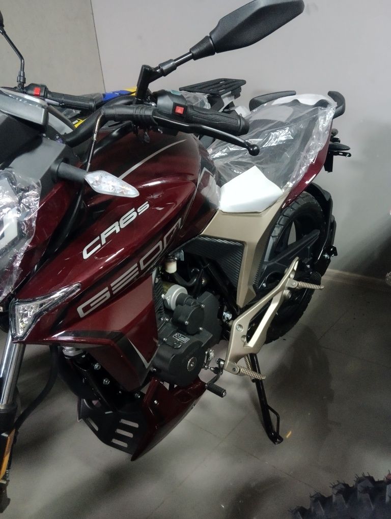 Новинка мотоцикл Geon CR6 s 250