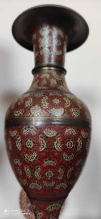 Orientalny wazon z mosiądzu