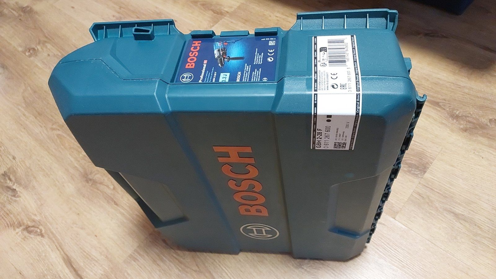 Bosch gbh 2-28f оригінал новий в пломбі