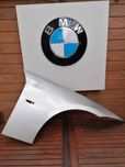 BMW E91 błotnik prawy przód  lakier 354