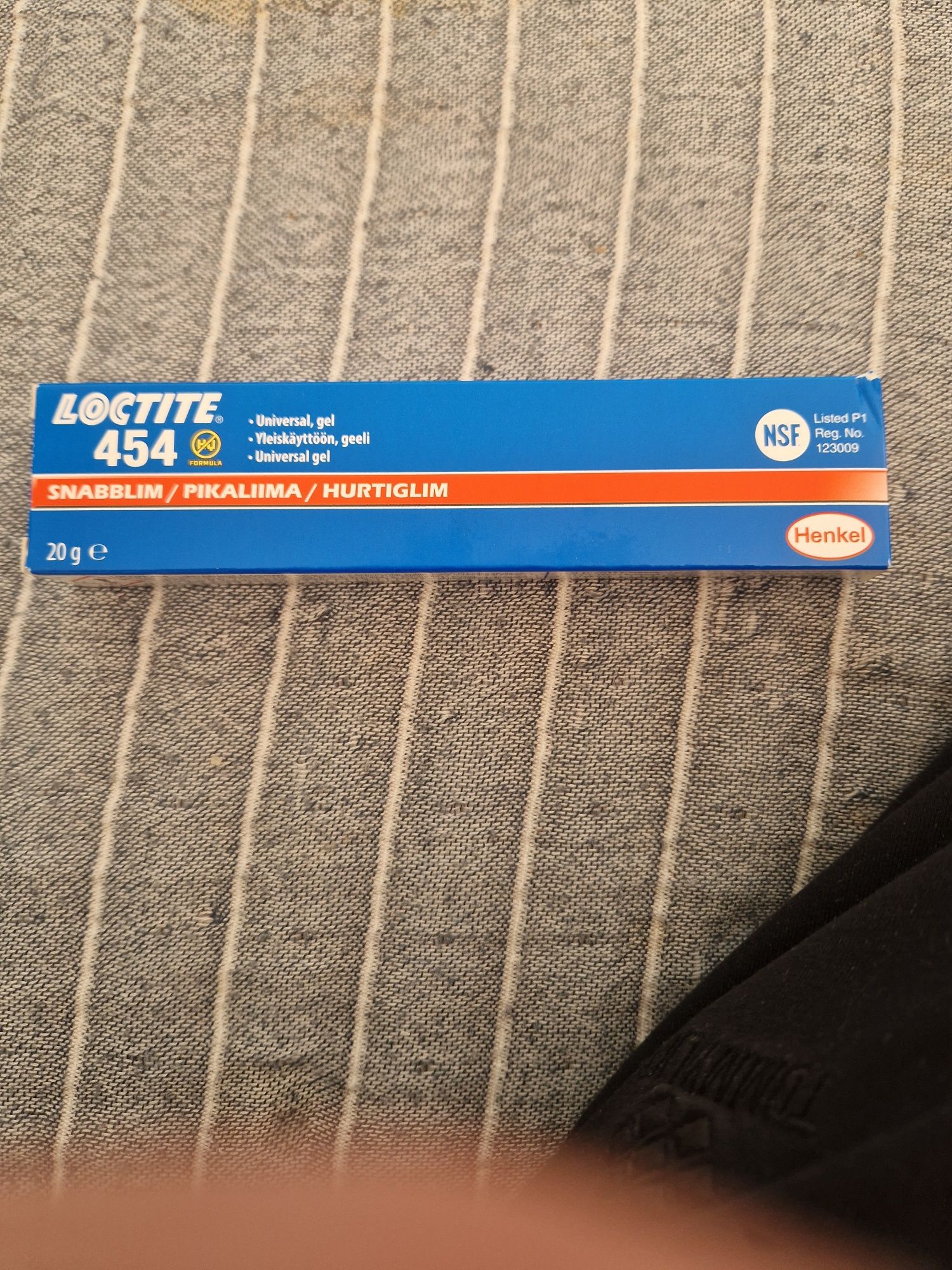 Klej loctite 454