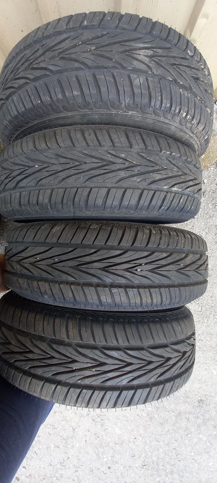 Комплект літньої ризини 175/70R14 VREDESTEIN