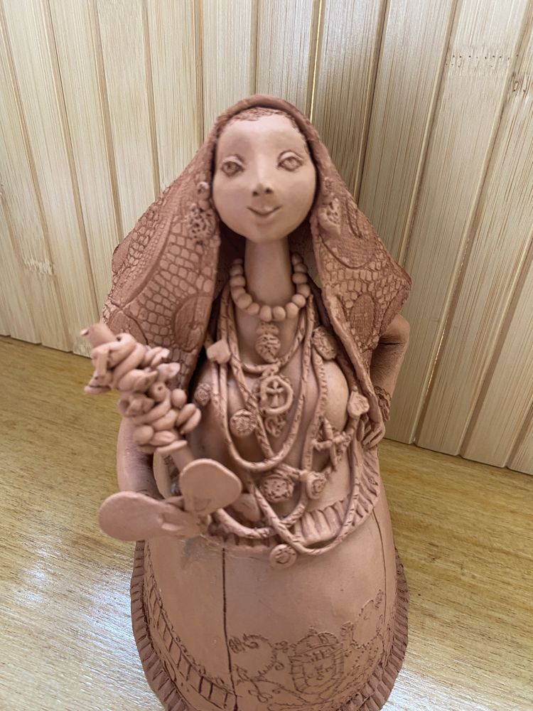 Noiva de Viana (Gravida) Em barro