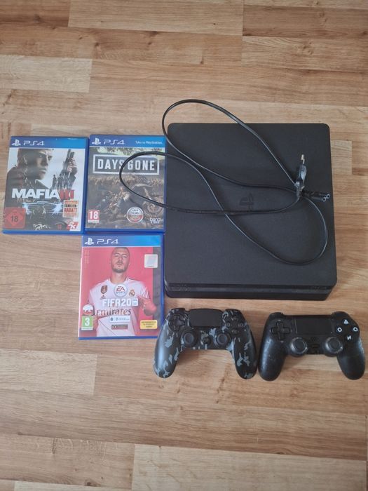 PlayStation 4 slim 500gb