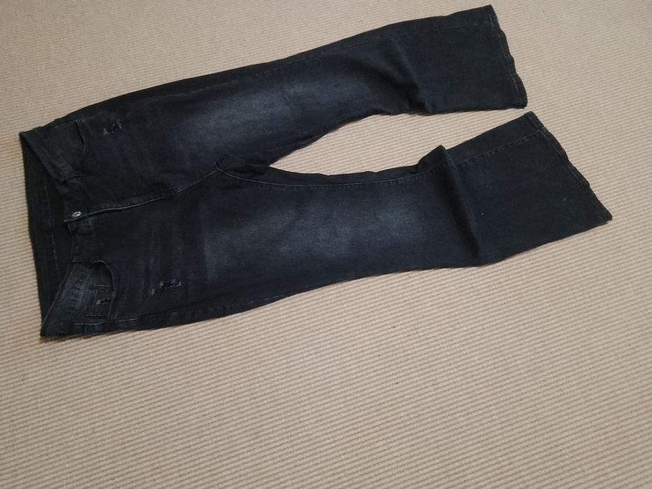 Чёрные клеш джинсы с офигенным фитом Zara flared type bootcut custom