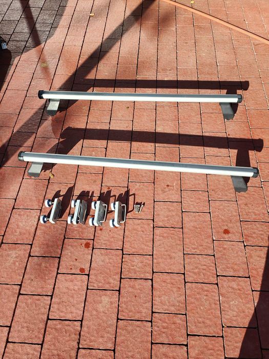 Box   dachowy samochodowy