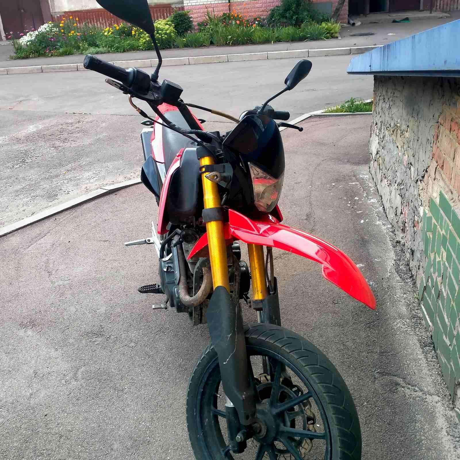 Продам VIPER 250