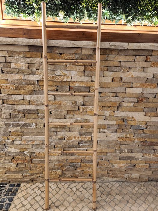 Dou a quem vier buscar - Suporte Vertical escada