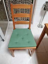 Mesa e 4 cadeiras Ikea