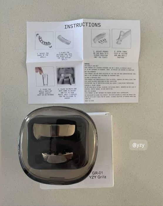 yzy grillz GR-01 Оригінал