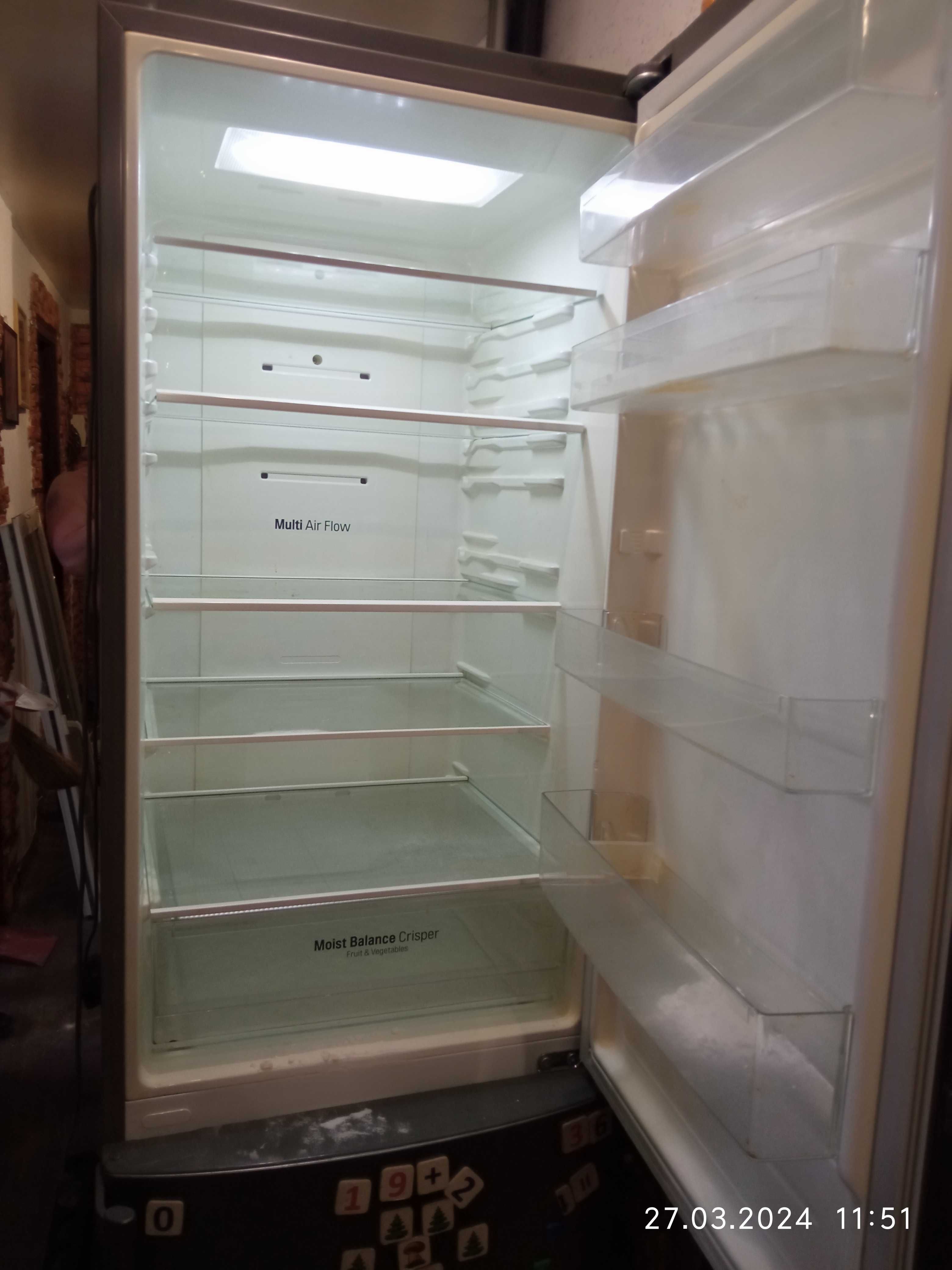 холодильник LG б\у в отличном состоянии