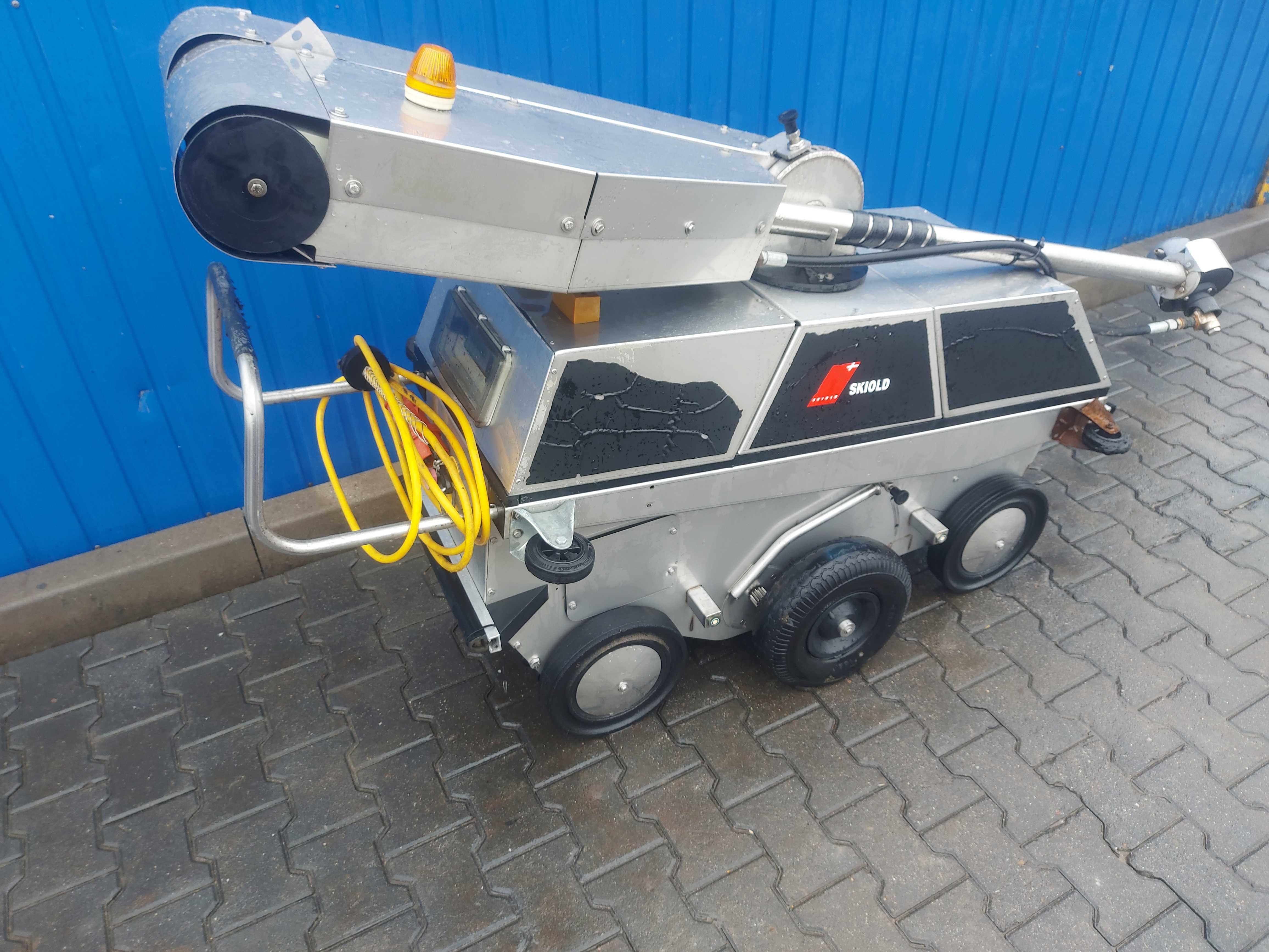 Myjka NILFISK Multicleaner 7-53  Robot SKIOLD 200 Bar / Karcher