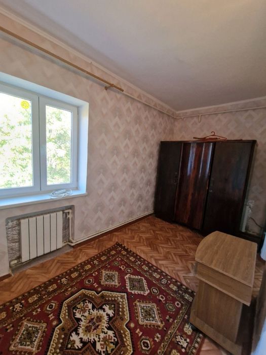 Продам 2 к  Индустриальный Правда  в жилом состоянии