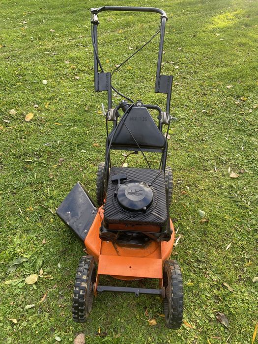 Kosiarka spalinowa dwusuwowa as motor