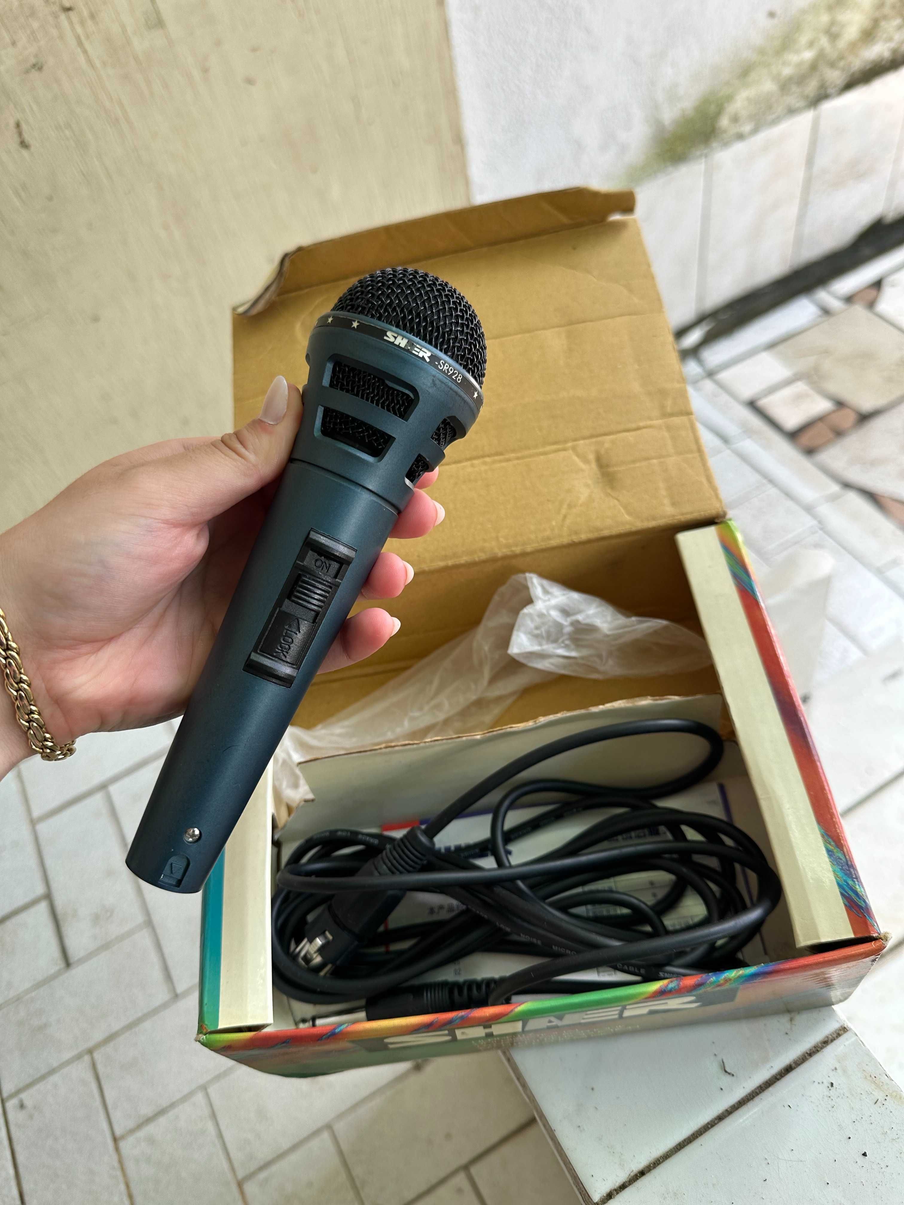 microfone com fio