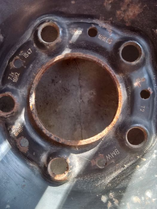 Продам запаску вiд БМВ.