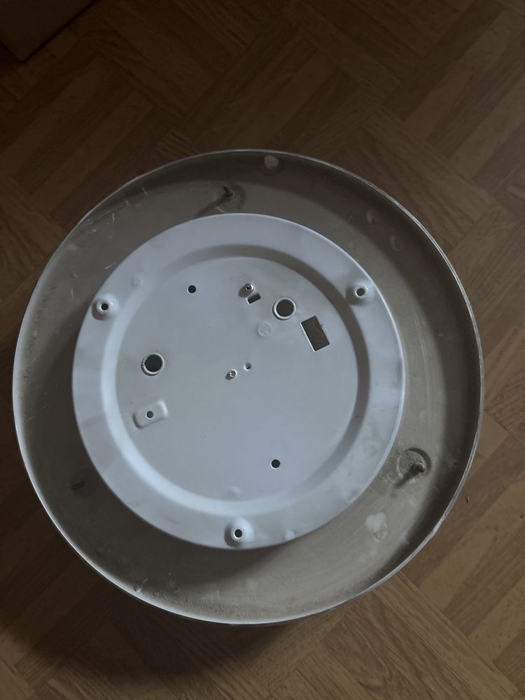 Sprzedam lampe platfon