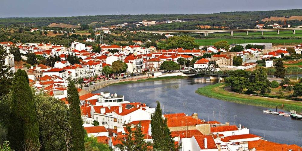 Aluga-se Casa T2 no Centro de Alcácer do Sal!