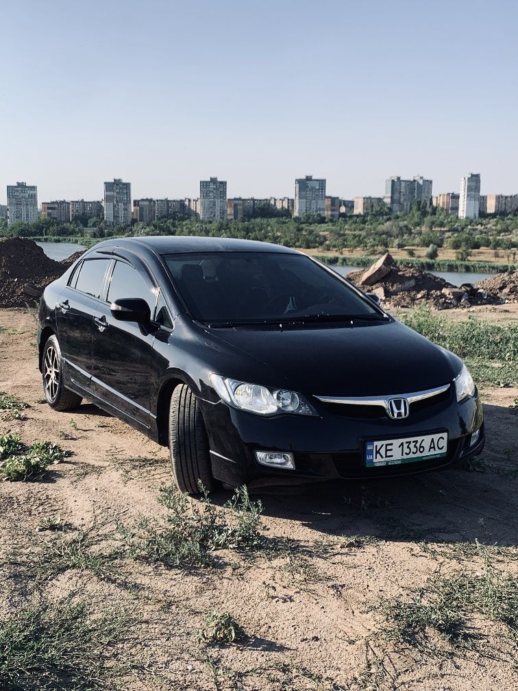 Продам Honda Civic 4d