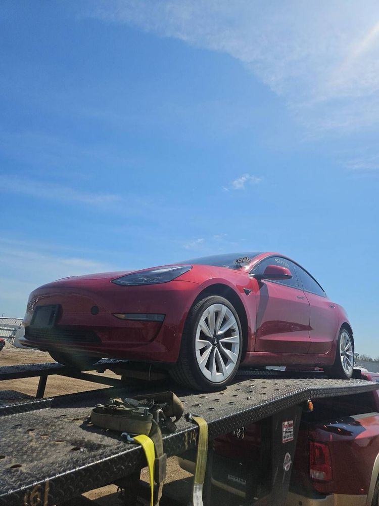 Tesla 2022 Model 3 LFP