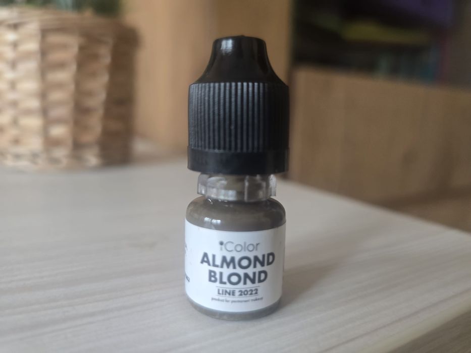 Pigment icolor Almond Blond do makijażu permanentnego brwi PMU