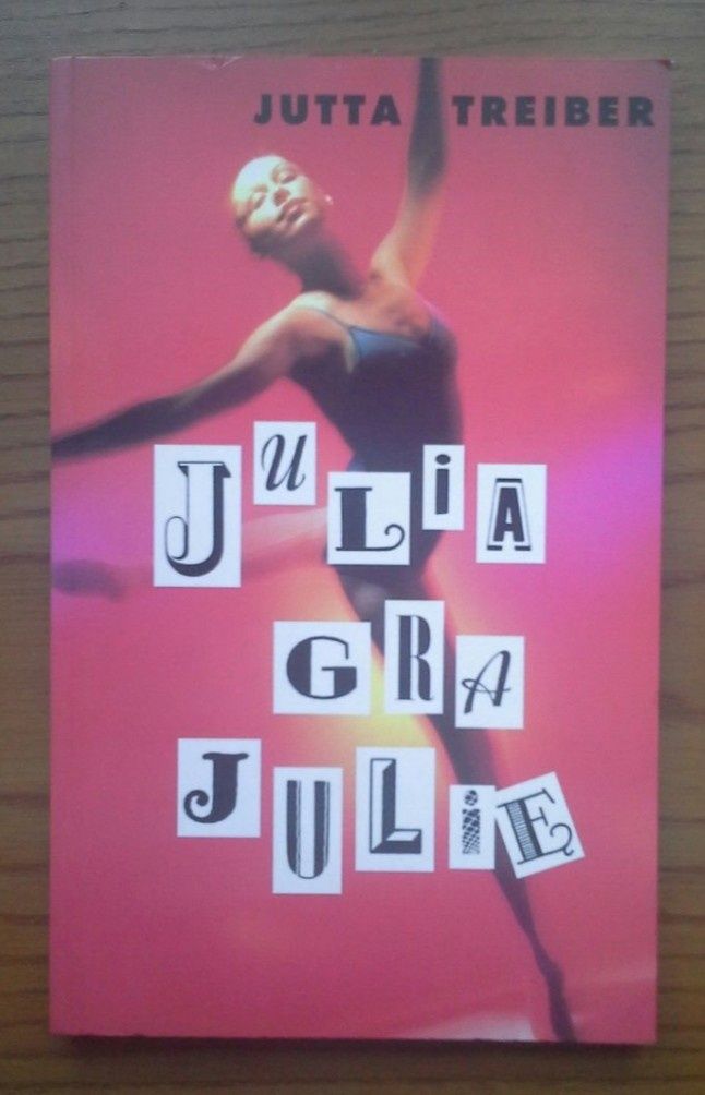 Julia gra Julię - Jutta Treiber