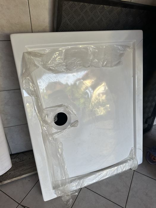 Sprzedam nowy brodzik 80x100