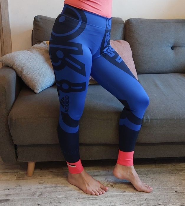 Damskie sportowe legginsy  firmy Adidas rozmiar XS (34)