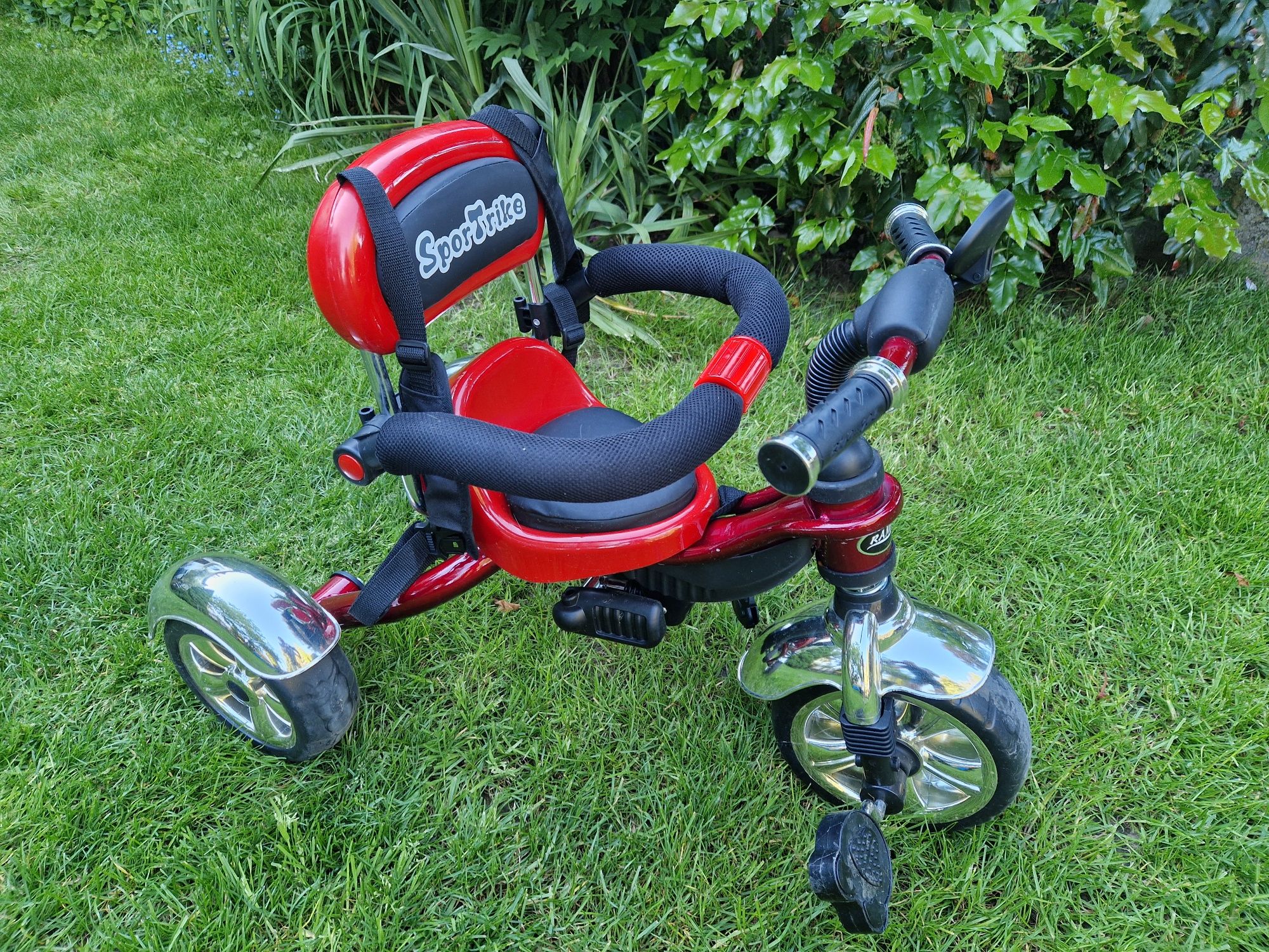 Wieloetapowy rowerek trójkołowy Super Trike