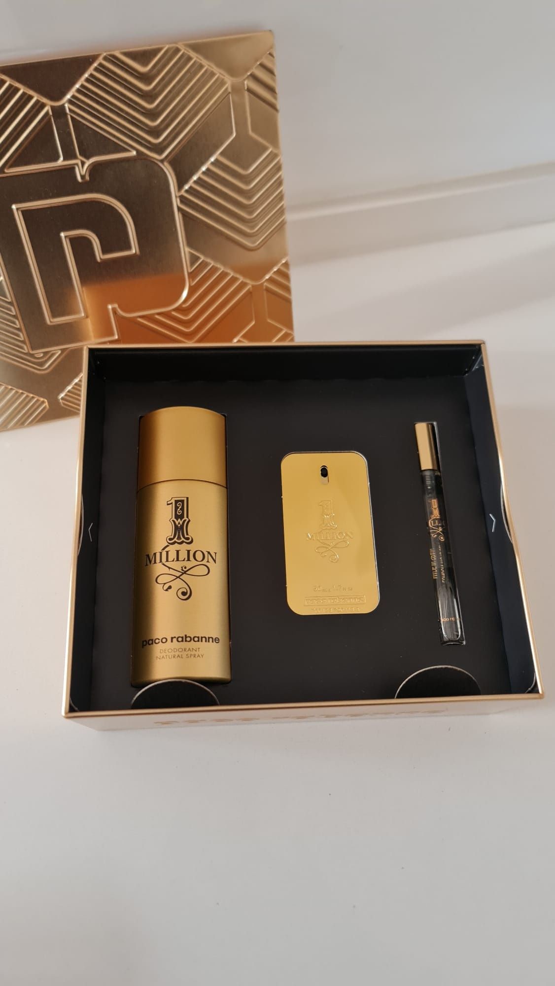 PACO RABANNE ONE MILLION Coffret Caixa Metal ComTrês Unidades. Novo..