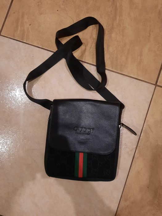 Torebka saszetka  męska gucci