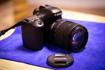 Canon 80D (4600 кадров) + Canon 18-135 USM