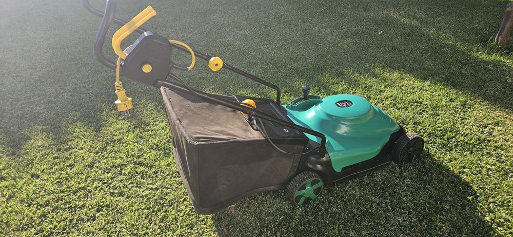 Corta relva eléctrico Nutool NT GRM 1700