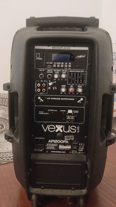 Coluna Portátil Vexus AP1200PA – Bluetooth, Rádio FM, USB – Som Potent